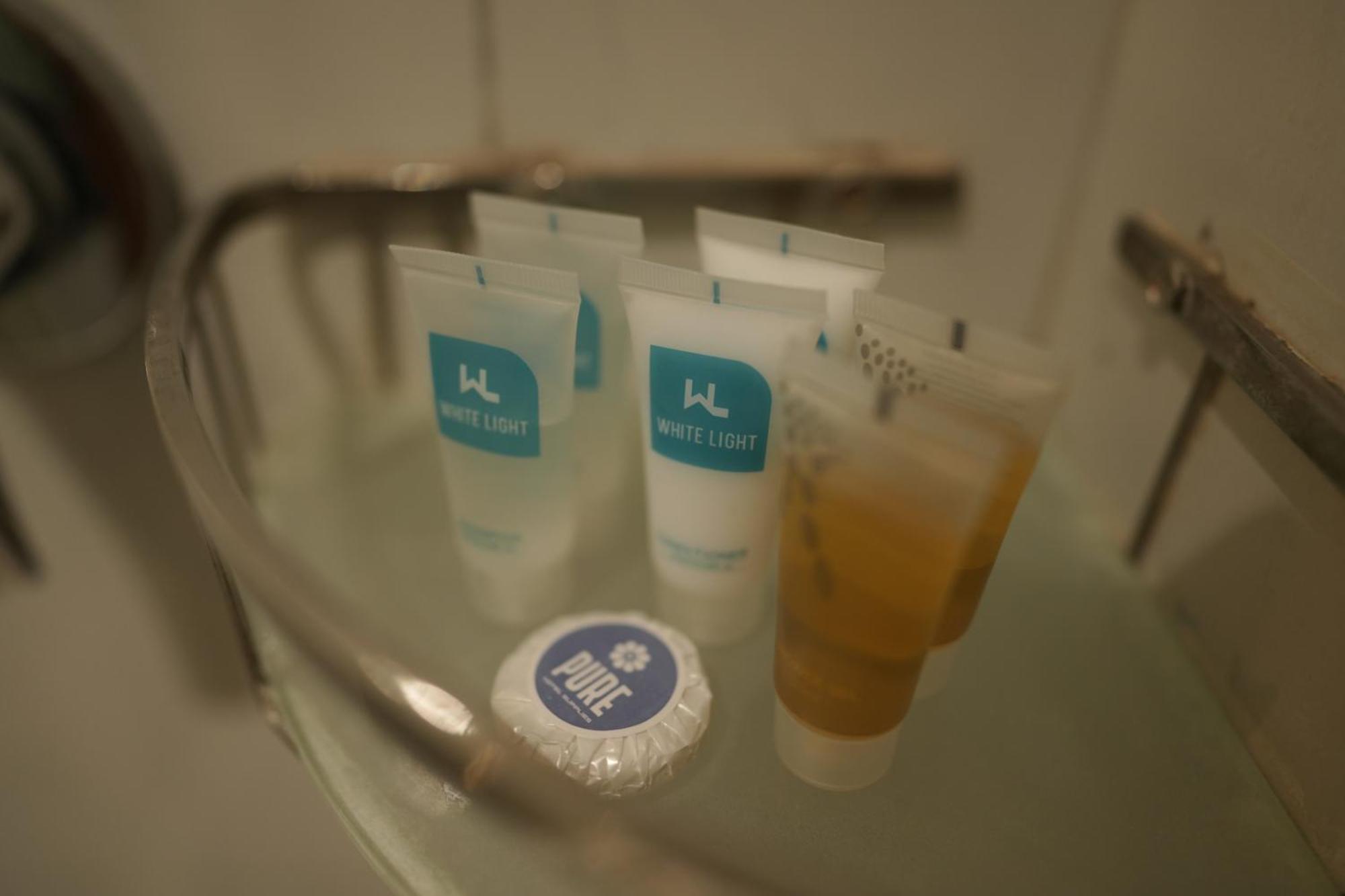 Meshal Hotel Manama Ngoại thất bức ảnh