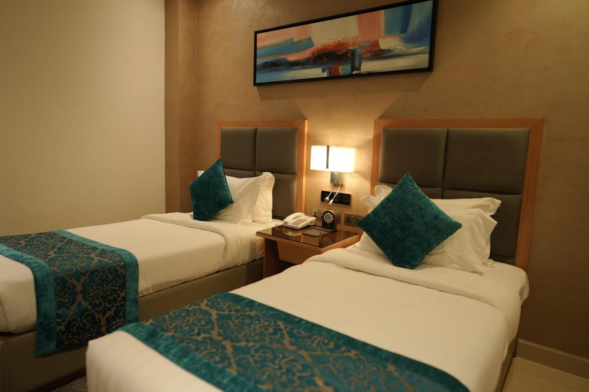 Meshal Hotel Manama Ngoại thất bức ảnh