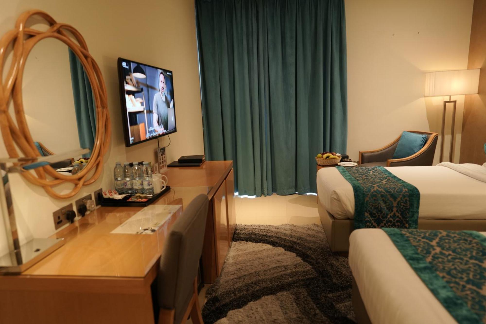 Meshal Hotel Manama Ngoại thất bức ảnh